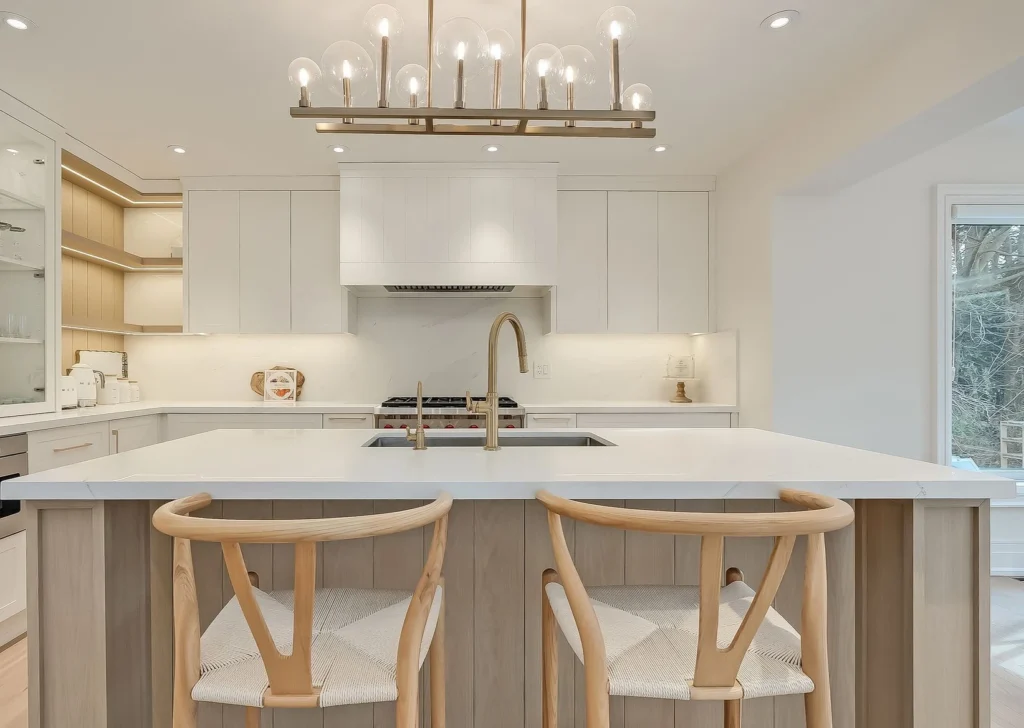 Maple Grove full home interior design — Oakville — Studio Kimi Interior (view 9)