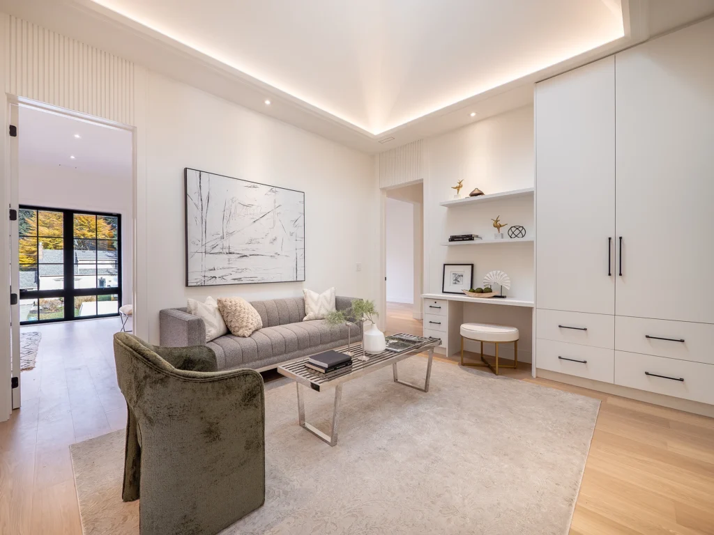 Mona custom home interior design — Port Credit, Mississauga — Studio Kimi Interior (view 4)