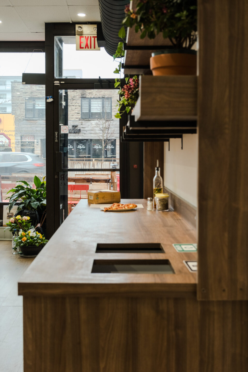 The bright window counter