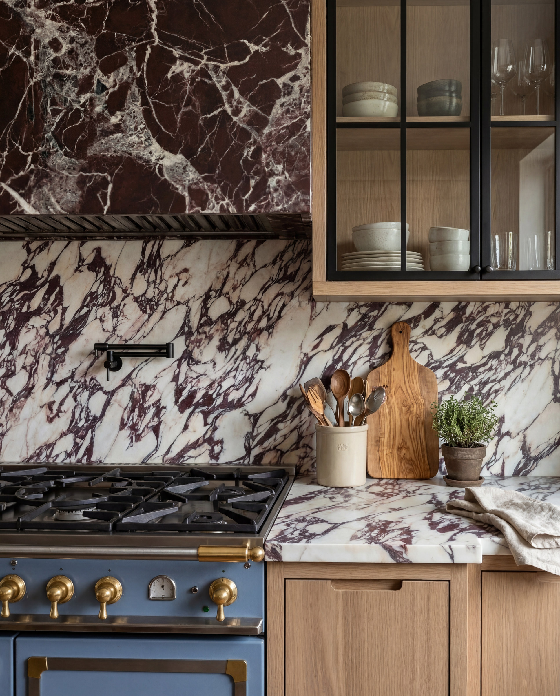 Sixth Lane Calacatta Viola range wall with blue La Cornue range — Studio Kimi interior design in Milton